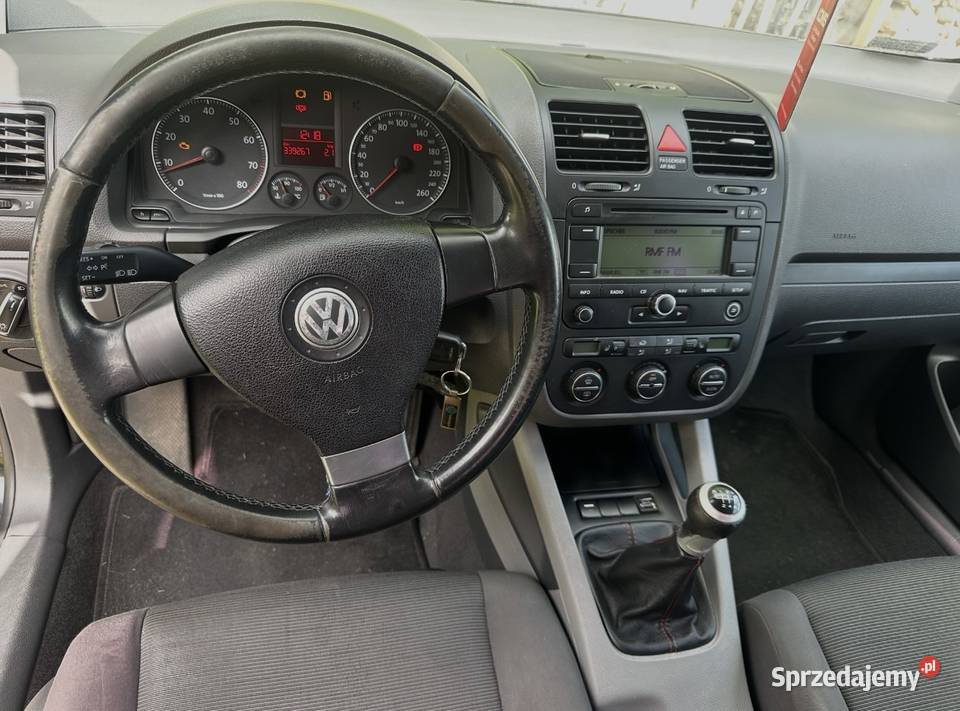 Volkswagen Golf V 16 LPG 2004r podkarpackie