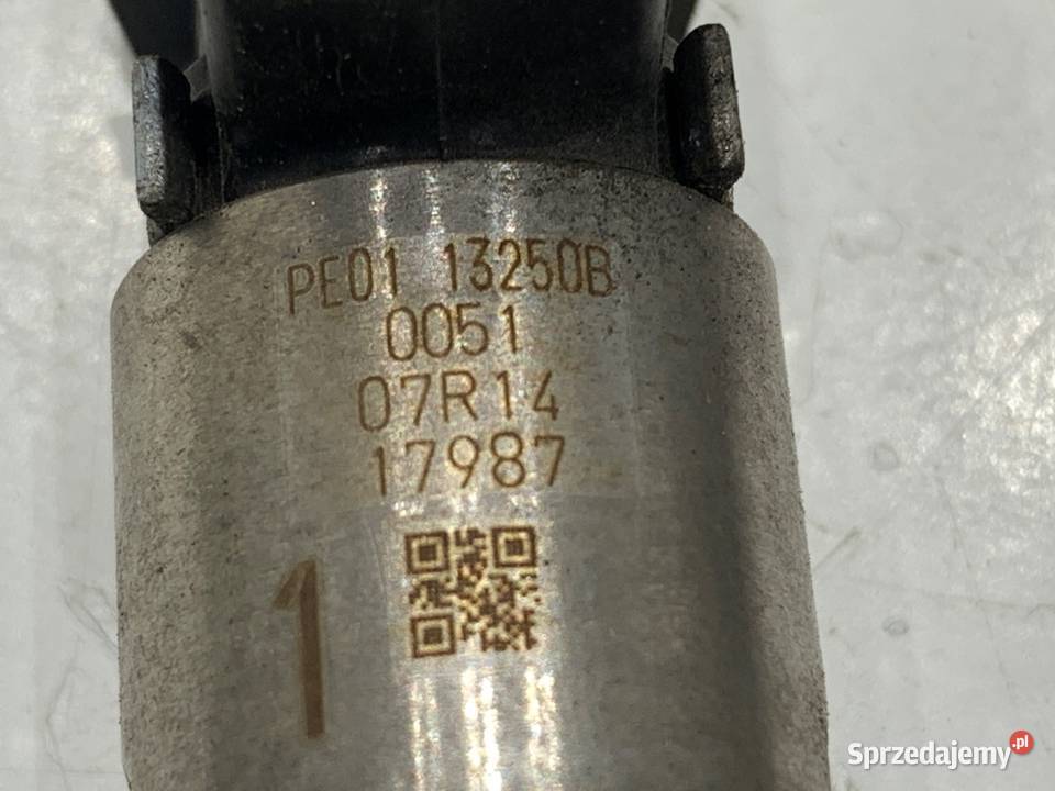 LISTWA WTRYSKOWA MAZDA 3 BM PE0113250B 20 120 podkarpackie