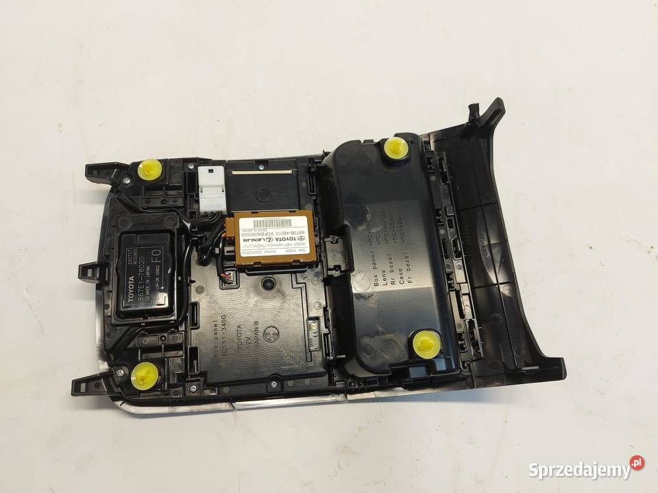 LEXUS RX500H V 5 2023 LAMPKA PODSUFITKI