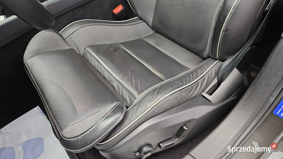 Volvo V60 B4 D Plus Dark aut Z Polskiego Salonu Warszawa