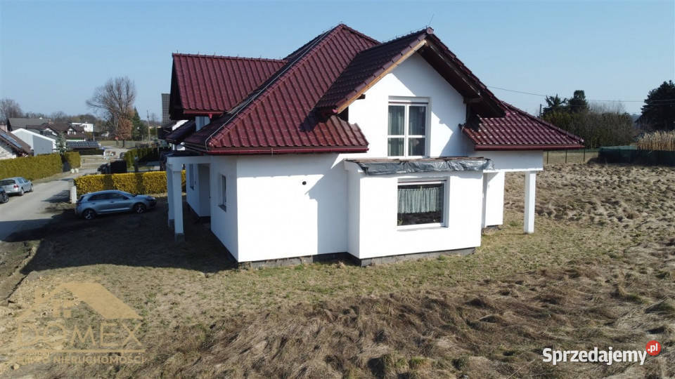 Dom wolnostojący 3075m2 Pierściec 2 piętra sprzedam