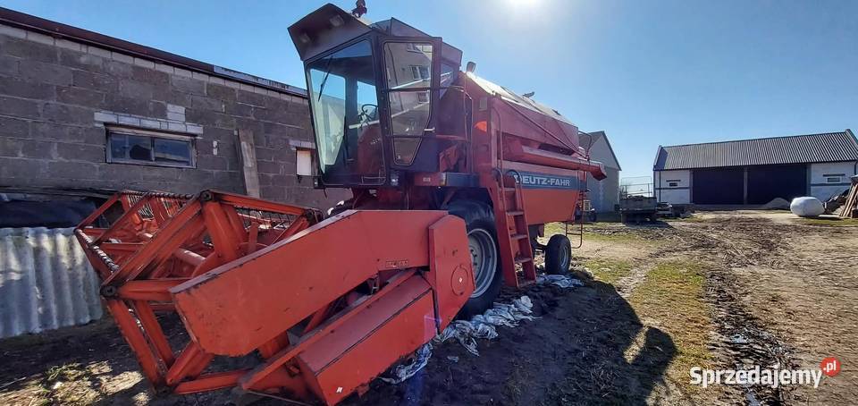 Kombajn zbożowy DeutzFahr M2385 Grębków