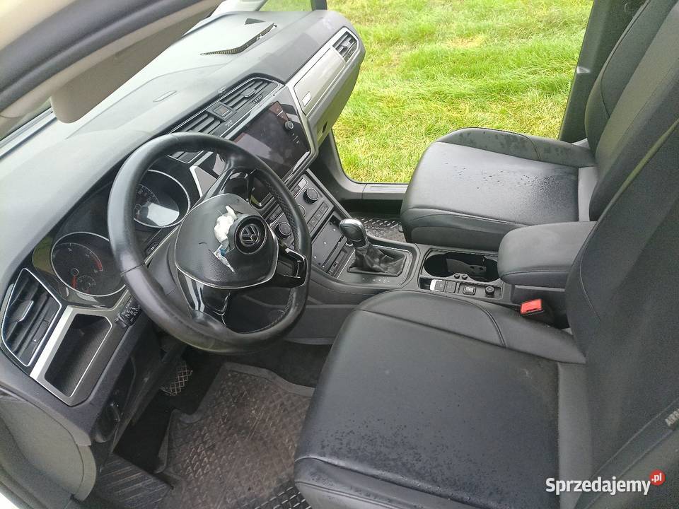 VW Touran 5TA 2019 części fotel próg tapicerka Rusiec sprzedam