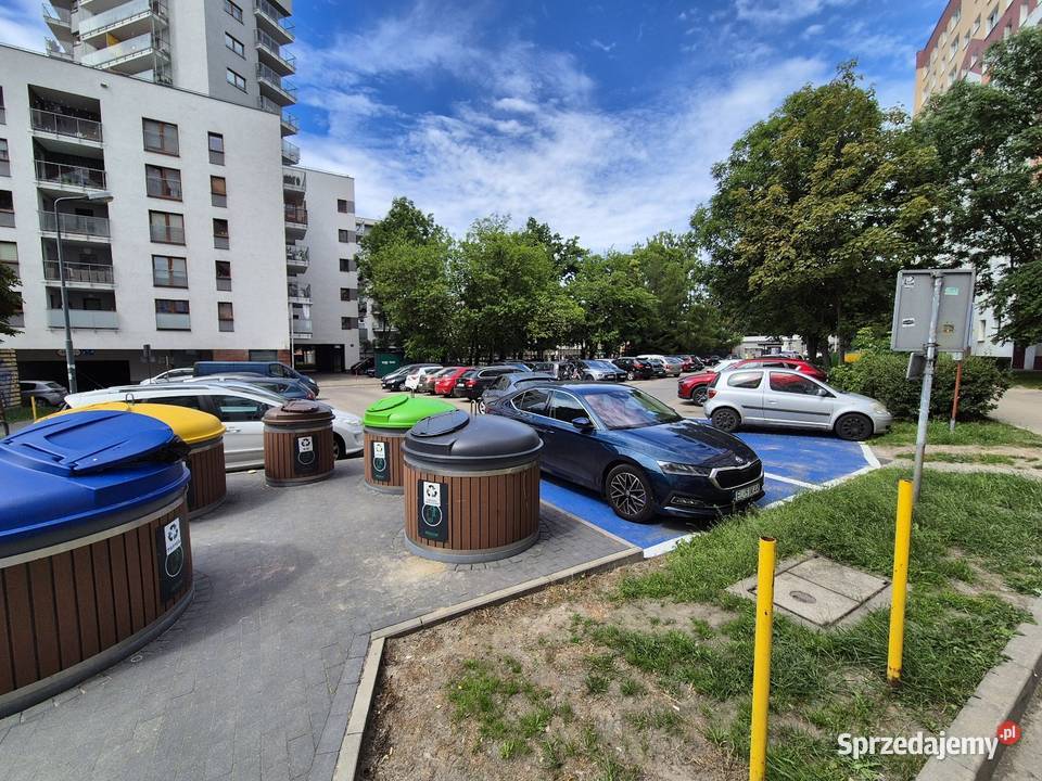 Wynajmę lokal 11pietro łazienka z WC parking