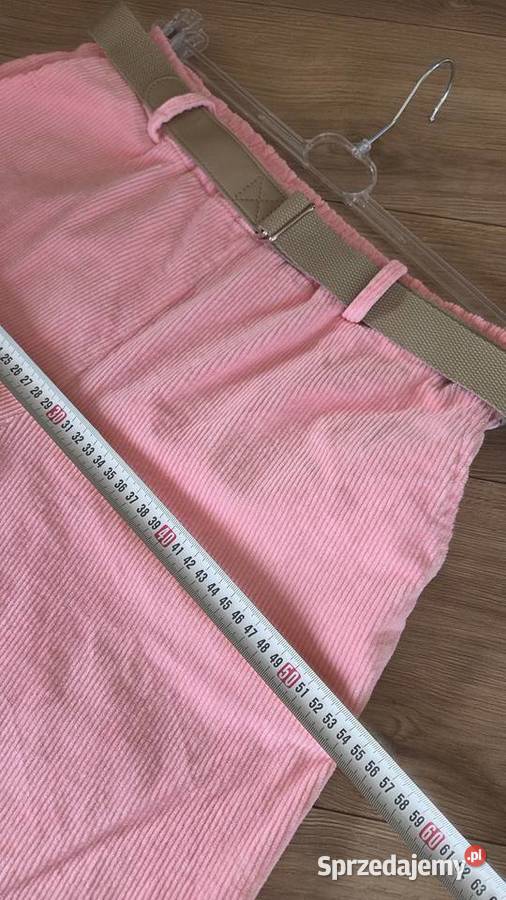 Damskie spodnie sztruksowe różowe różowy wielkopolskie Pleszew sprzedam