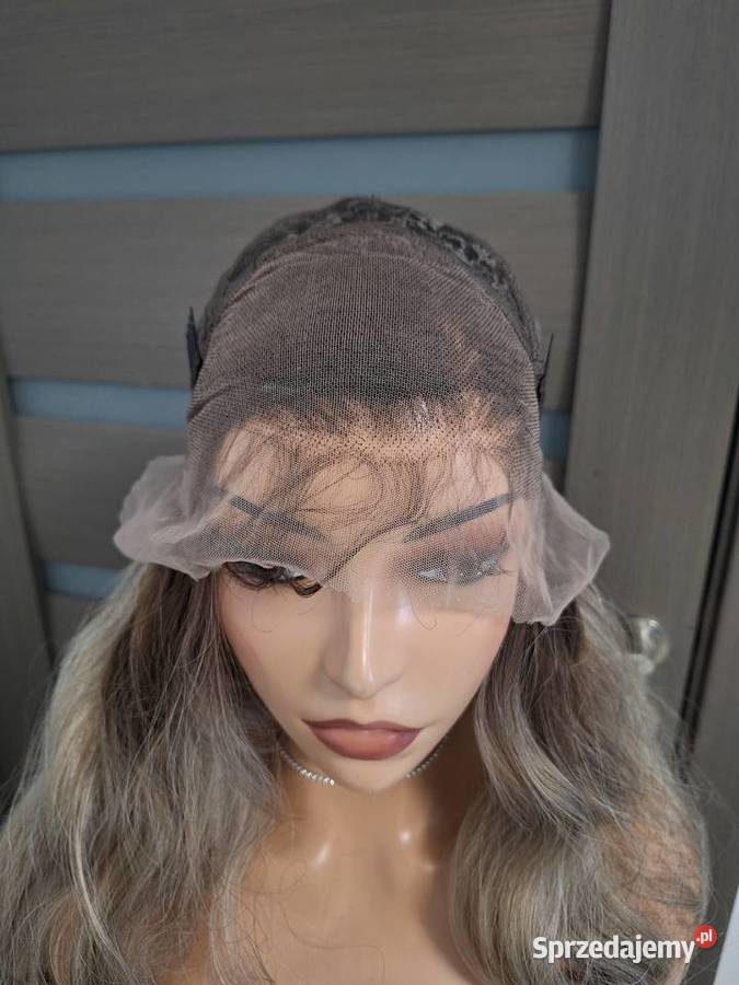 Długa kręcona blondynka Ombre koronkowa peruka z Malbork