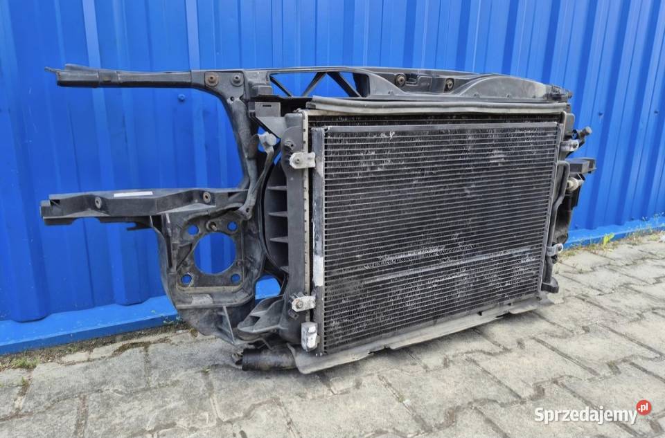 PAS PRZEDNI WZMOCNIENIE CHŁODNICE AUDI A4 B6 25