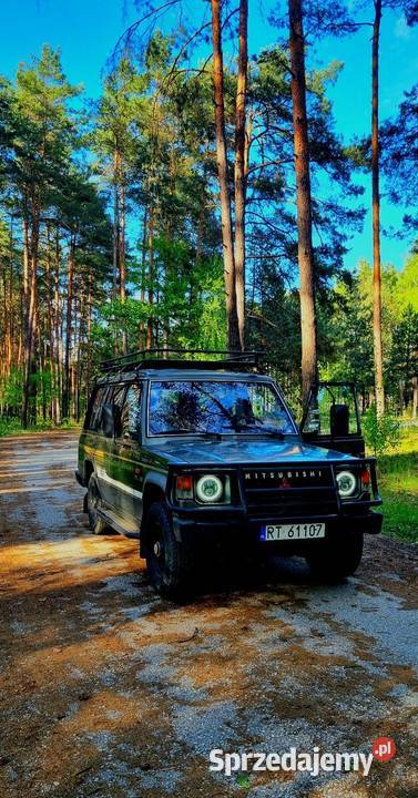 MITSUBISHI PAJERO MK1 25 TD Tarnobrzeg