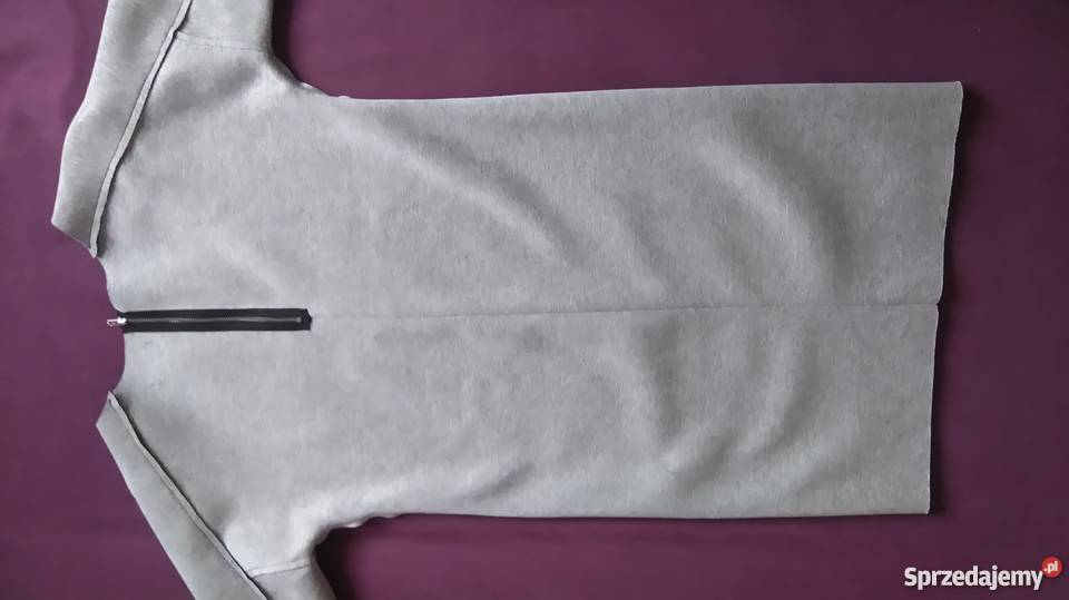 Reserved Concept Sukienka szara oversize z Warszawa