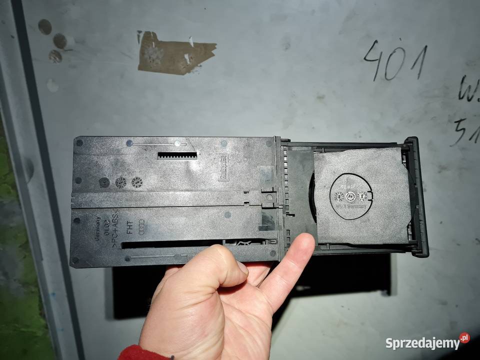 Audi A4 B6 B7 S4 8E0 Uchwyt na Kubek Anglik GB Skawina