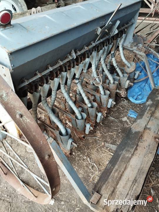 Siewnik 15 nieuszkodzony lubelskie Maszów