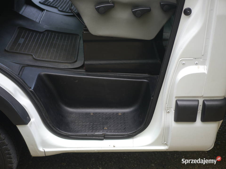 RENAULT MASTER 2005 ZADBANYSPRAWNY Kamienica