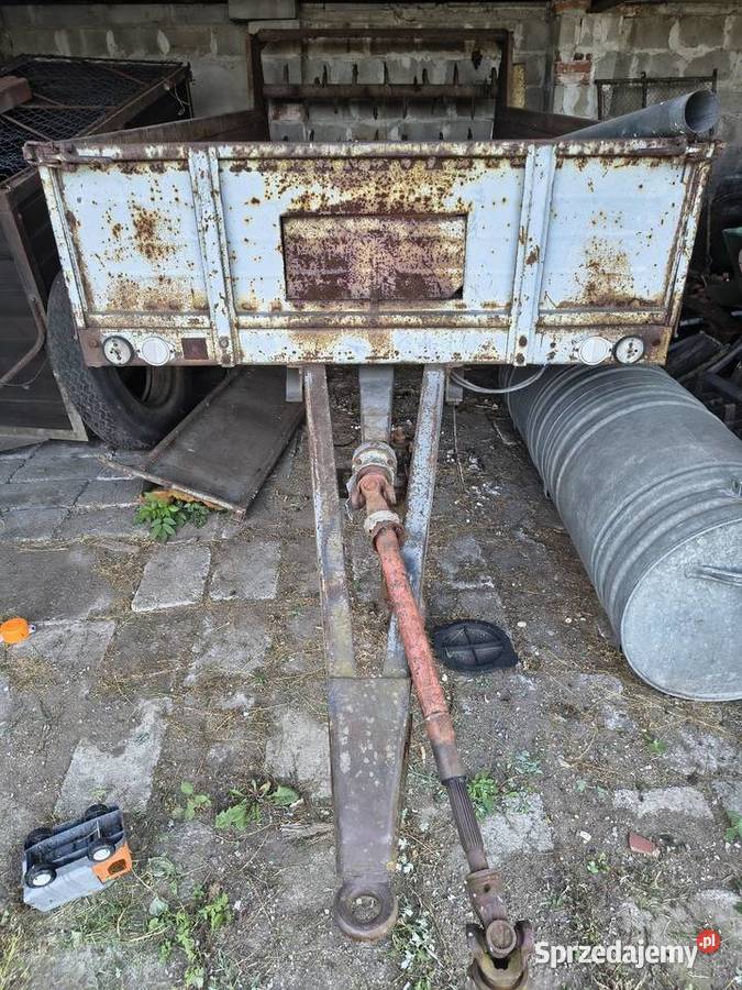 Rozrzutnik jednoosiowy 35 t