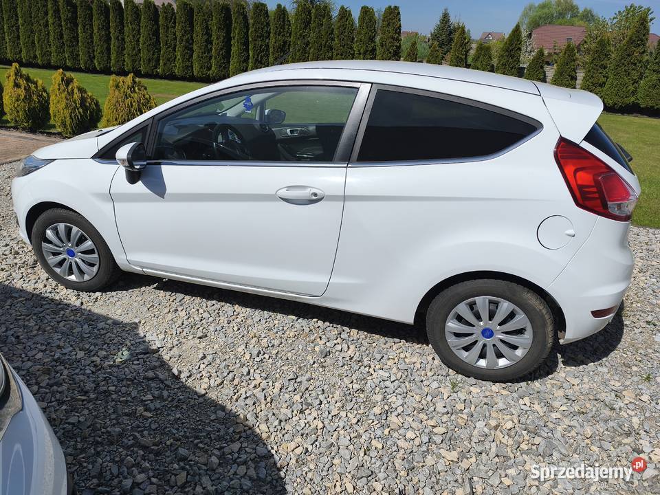 Ford Fiesta wersja Titanium Wieluń sprzedam