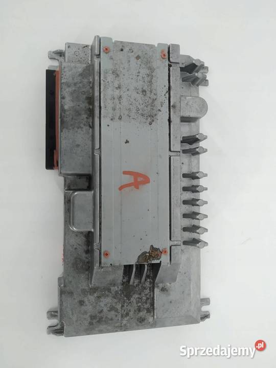 WZMACNIACZ RADIA 81A035223 Skoda Superb III Wyposażenie elektryczne