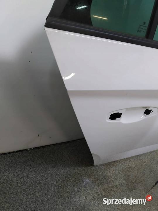 DRZWI PRAWE TYŁ BIAŁE Skoda Scala I 2019