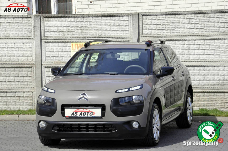 Citroen C4 Cactus 12i 82 Rok produkcji 2015 Motoryzacja mazowieckie Węgrów