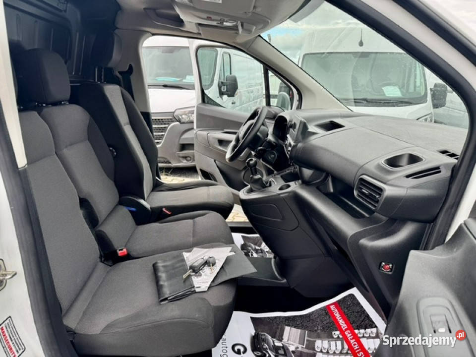 Toyota Proace City SALON 156 L2H1 DŁUGI 3 OSOBY wspomaganie kierownicy Leszno