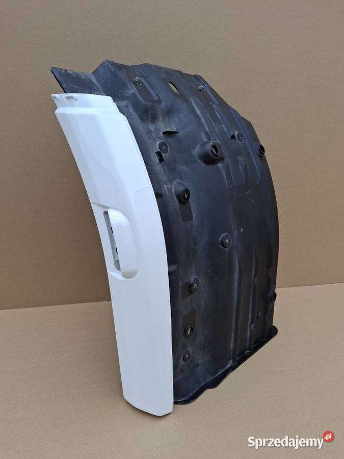 SCANIA R S BŁOTNIK PRAWY PRZÓD NADKOLE LISTWA ciężarowe Bieleń