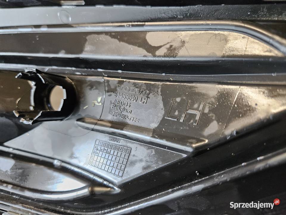 VOLVO V60 S60 18 KRATKA LEWA ZDERZAKA PRZÓD Atrapy wielkopolskie Międzychód