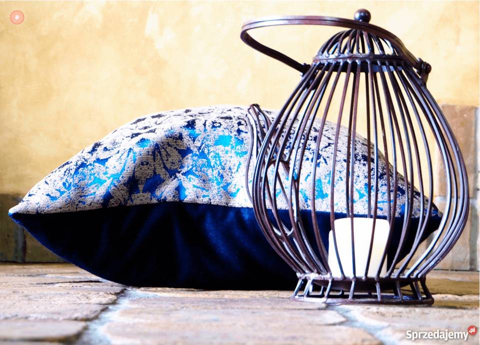 Poduszka ozdobna klasyczna beżowa granatowa do Lublin