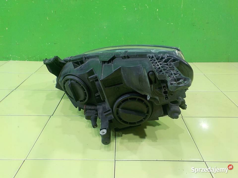 OPEL ASTRA J GTC 14T 16r 3D lampa prawa przod osobowe Suków