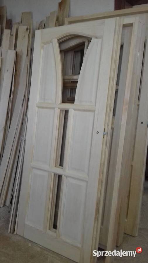 Drzwi drewniane sosnowe wewnętrzne