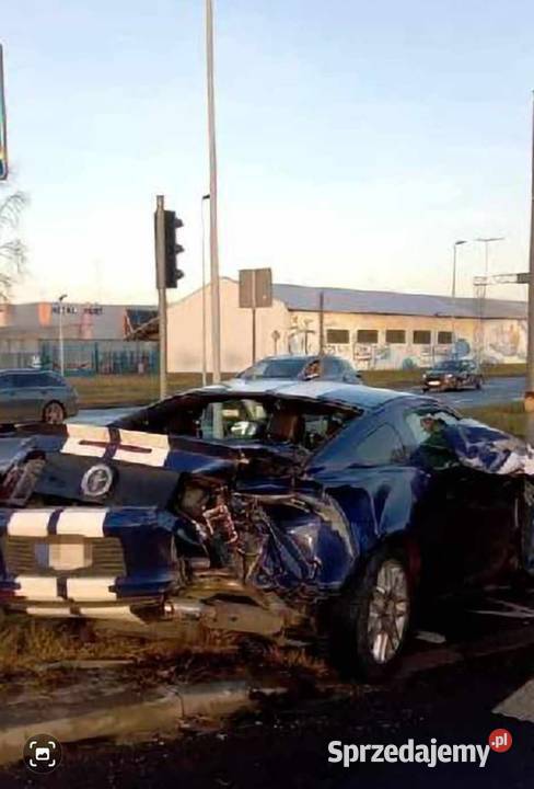 Ford mustang 37 premium automat benzyna+LPG Motoryzacja Osiek nad Wisłą
