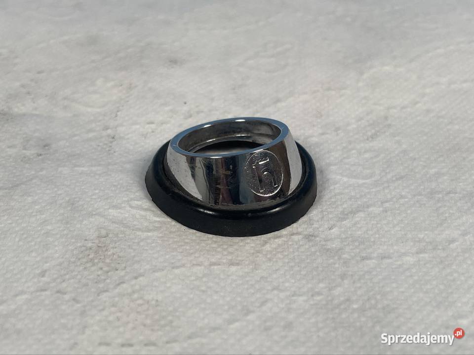 przelotka anteny uszczelka 197785 MERCEDESBenz osobowe Motoryzacja pomorskie Gdańsk