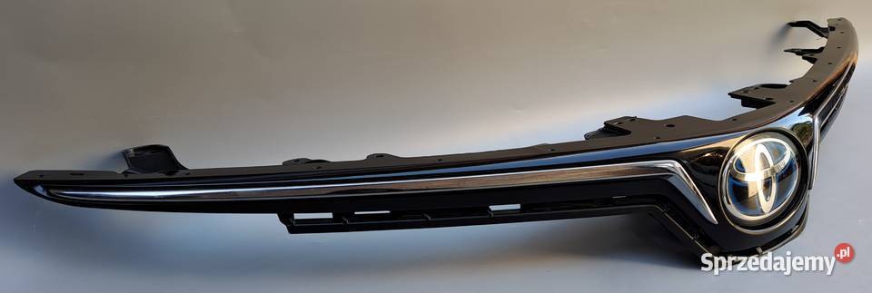 Grill Toyota Corolla XII Sedan E21 Emblemat Mielęcin