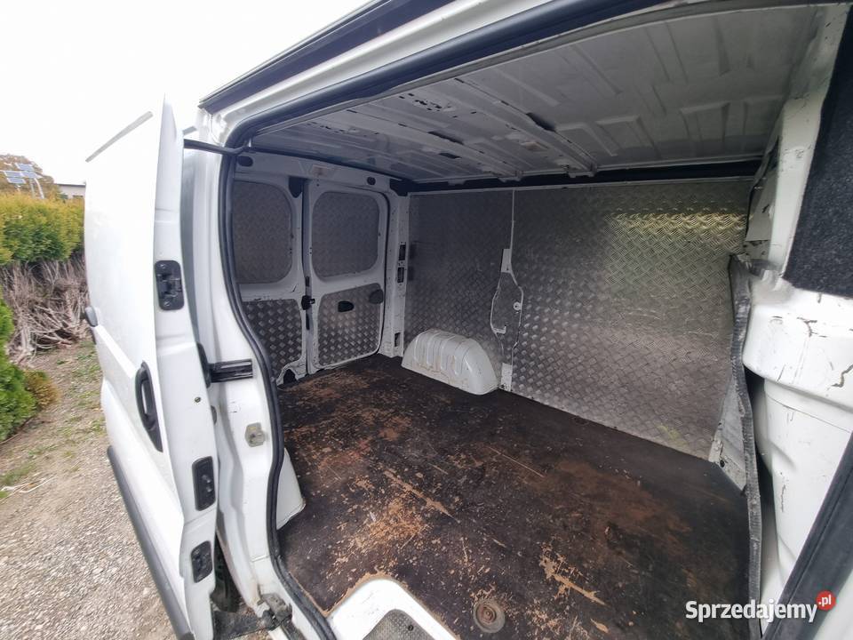 Renault Trafić lift 20 klima radio / CD Zamość sprzedam