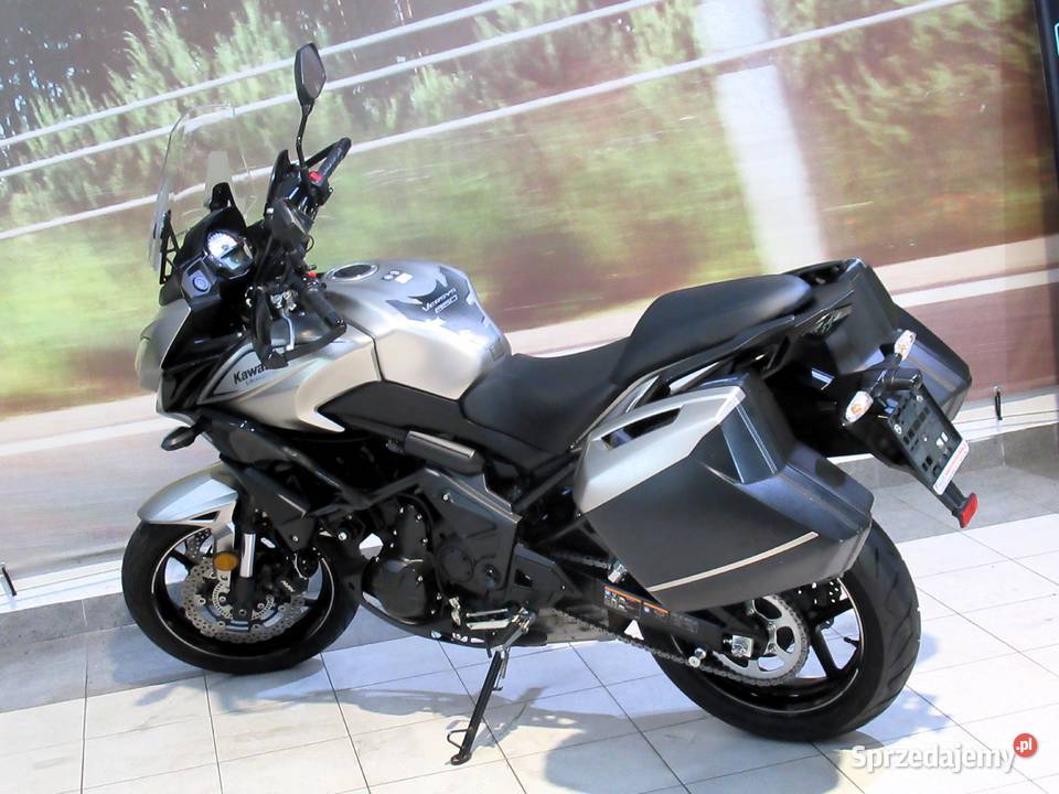 Kawasaki Versys 650 niski udok przebieg Oferuję nieuszkodzony łódzkie Kutno