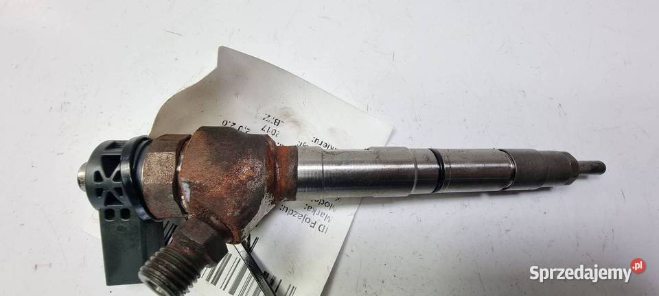 WTRYSKIWACZ VOLKSWAGEN PASSAT B8 04L130277AC osobowe