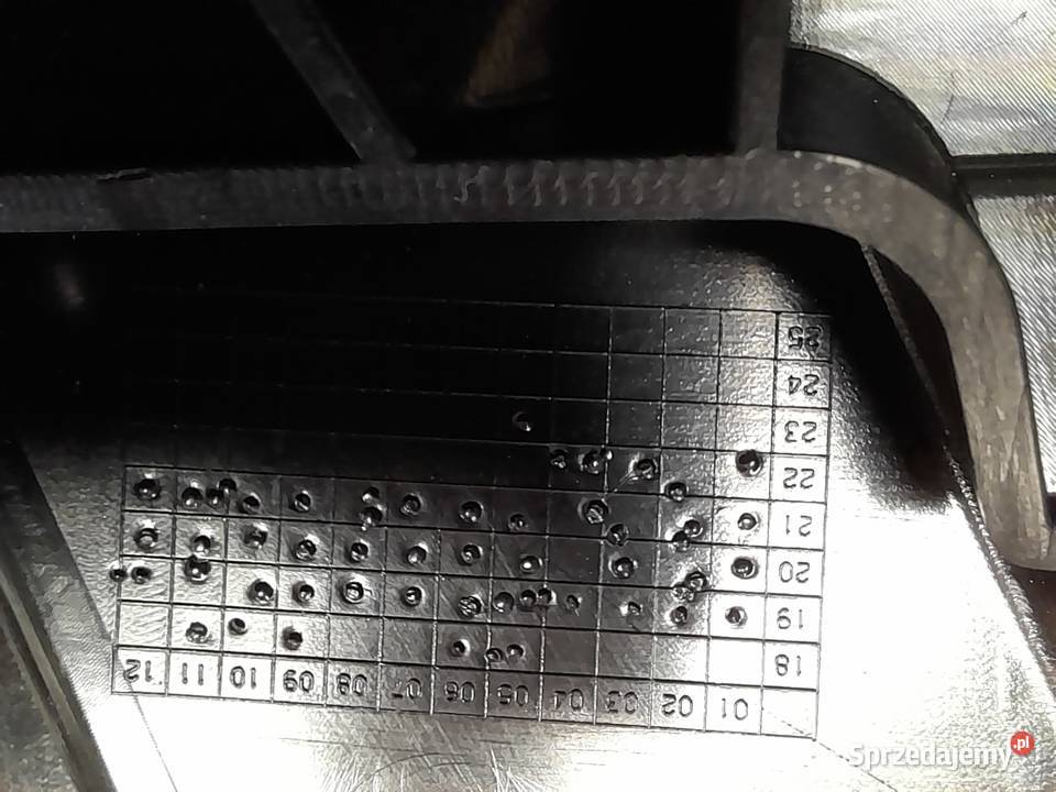 RENAULT TRAFIC III LIFT atrapa grill listwa Goleniów sprzedam