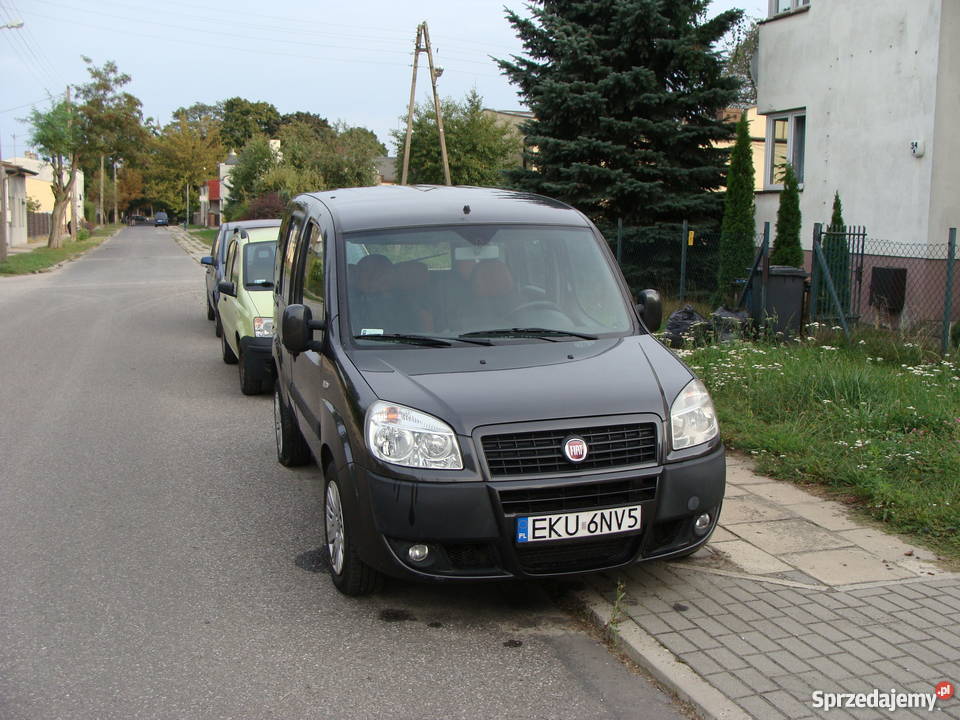 Fiat Doblo Multijet 12 siedmio osobowy 2009r Łódź