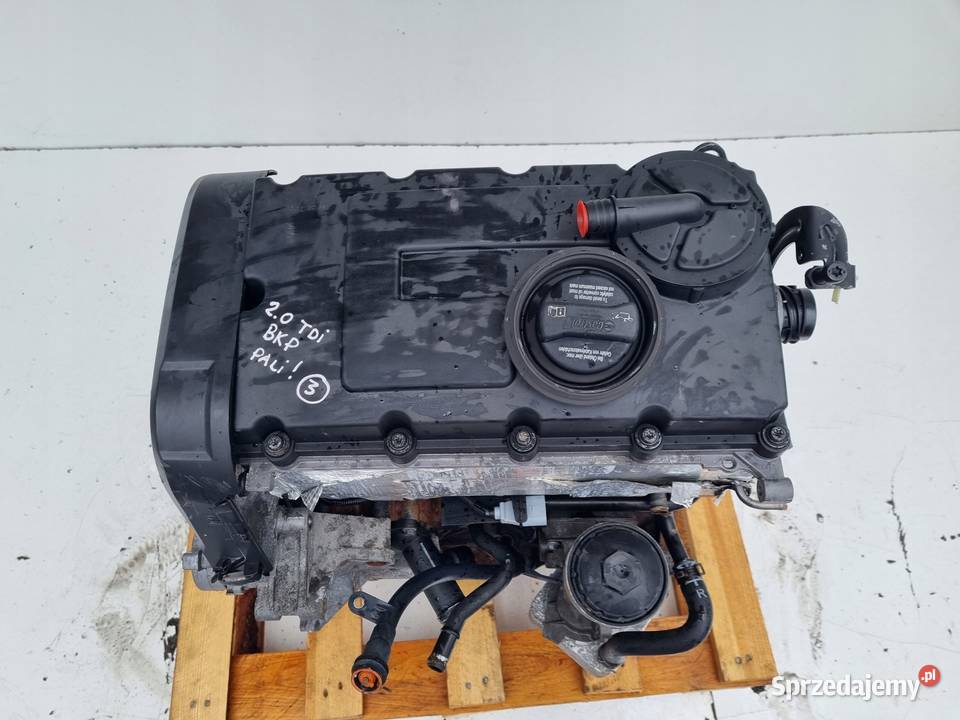 SILNIK VW Passat B6 20 TDI 140 160 pali BKP
