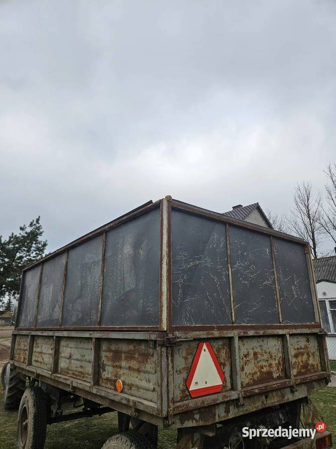 Zabudowa objętościowa przyczepa rolnicza D46D47 nieuszkodzony Świerkowo