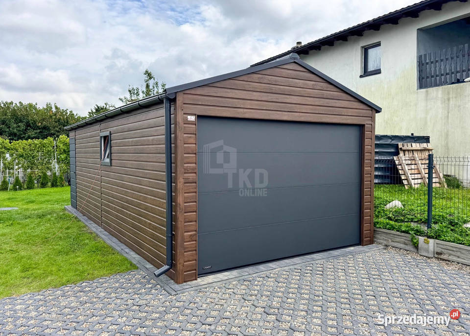 Garaż blaszany 37x6 brama segmentowa drzwi okno Krynica-Zdrój