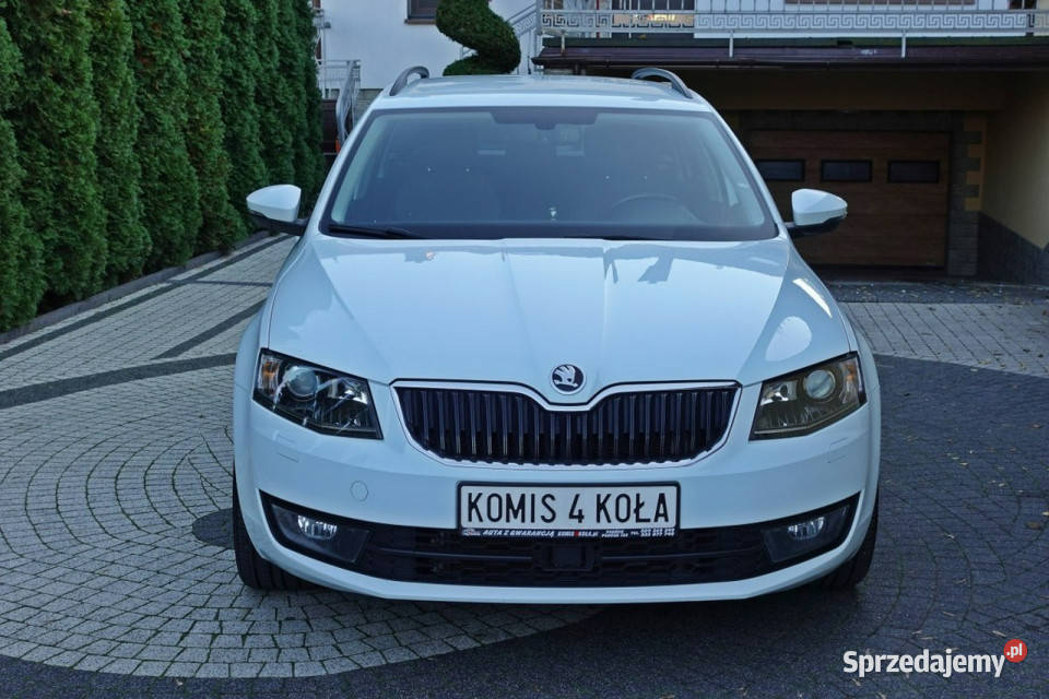 koda Octavia LedKsenon 16 TDI DSG Serwis