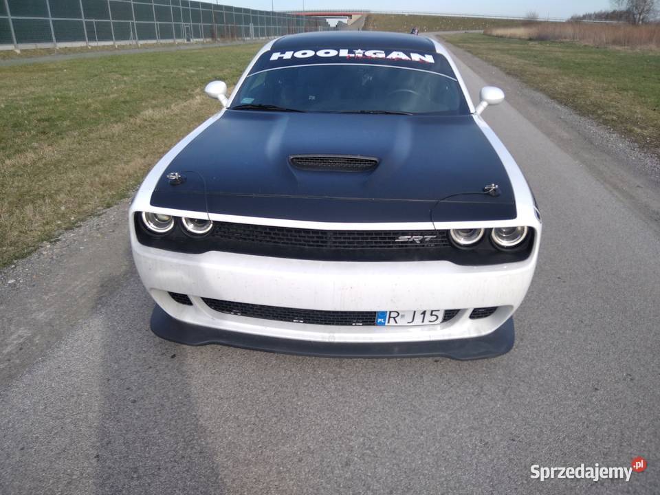 Dodge Challenger 2015 wygłuszenie maski Głogów Małopolski sprzedam