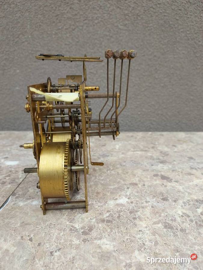 552 Mechanizm starego zegara ściennego HAU pomorskie Tczew