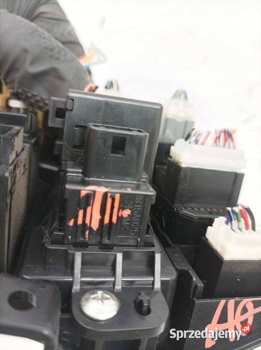 PRZEŁĄCZNIK LUSTEREK HAMULCA ESP 15C357