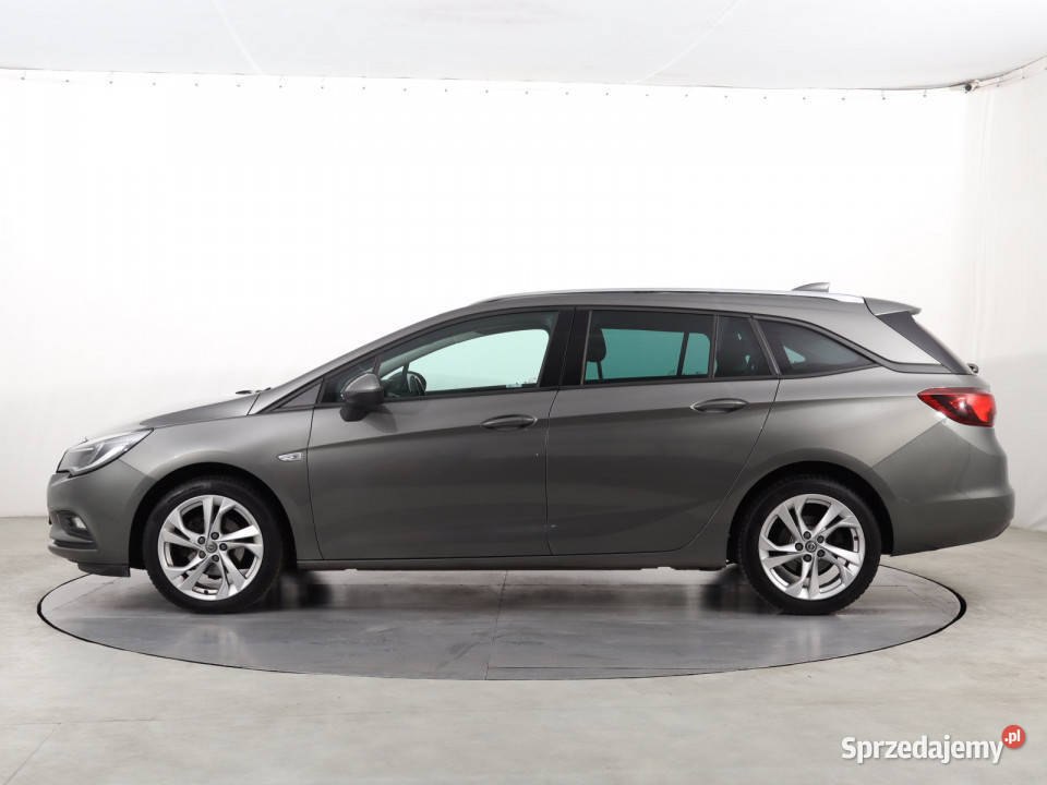 Opel Astra 14 T światła do jazdy dziennej Astra Astra śląskie