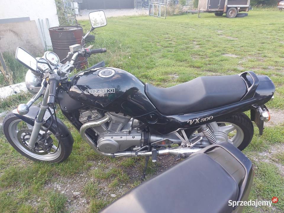 SUZUKI VS 51B VS 800 benzyna Suzuki