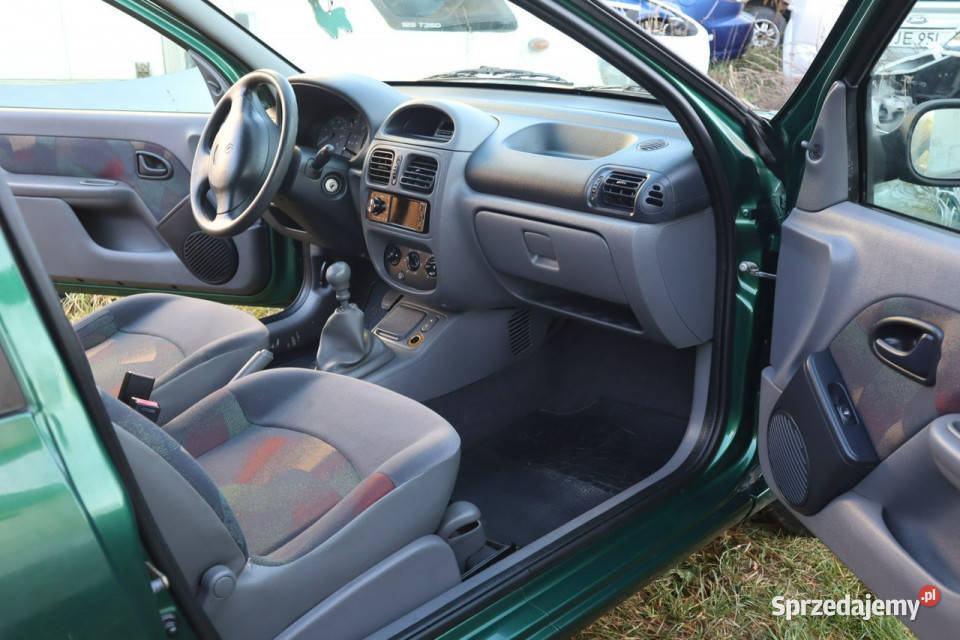 Renault Clio 2000r 14 Benzyna Tanio Długie Clio