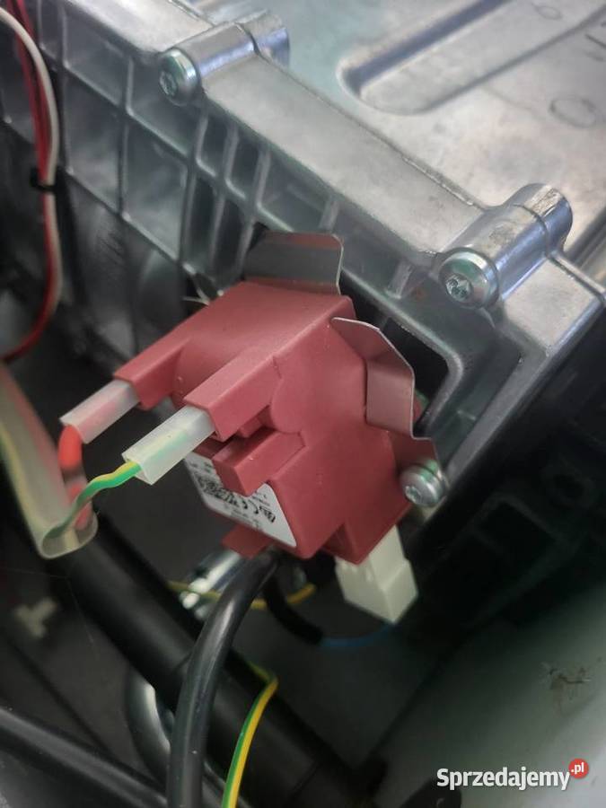 Buderus Nefit piec gazowy kondensacyjny Pruszków