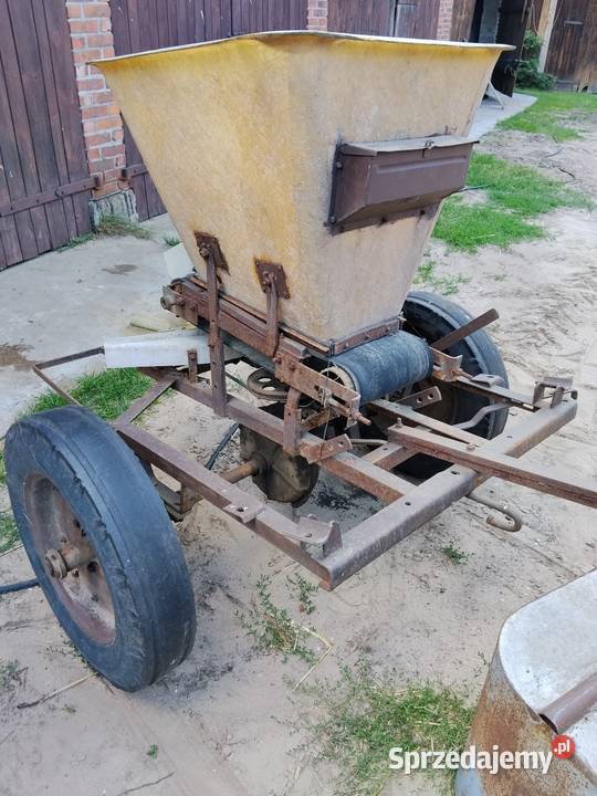 Rozsiewacz nawozów kos Czajków