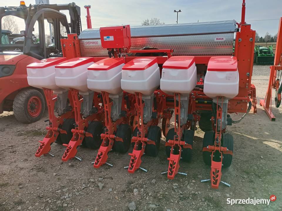 Siewnik do kukurydzy Gaspardo MAGA 6 MTR Radom