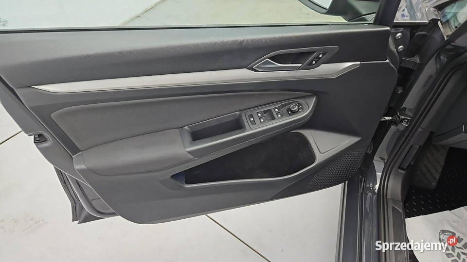 Volkswagen Golf 20 TDI Life Z Polskiego Salonu kurtyny powietrzne Warszawa