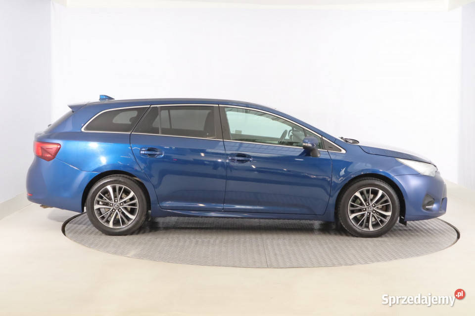 Toyota Avensis 20 D4D isofix śląskie Zabrze sprzedam